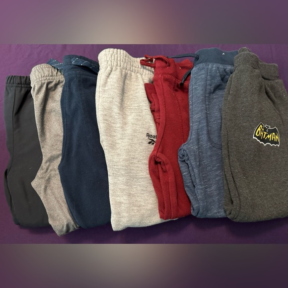 Assorted Boys 4T active pants - Picture 1 of 1